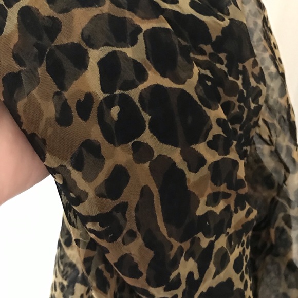 Leopard print sheer long scarf - Picture 4 of 5